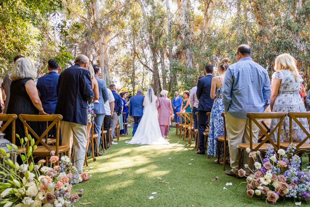 Twin Oaks Hidden Gardens Wedding Photographer