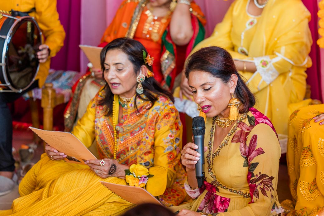 Mehndi Indian wedding photographer