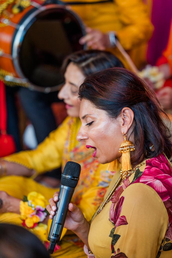 Mehndi Indian wedding photographer