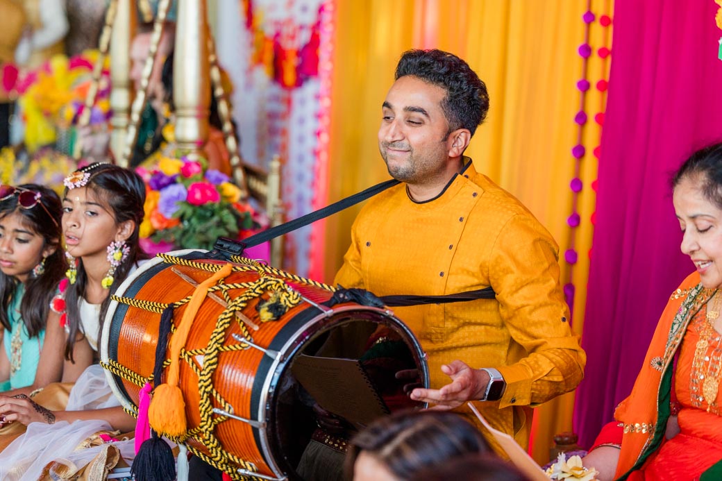 Mehndi Indian wedding photographer