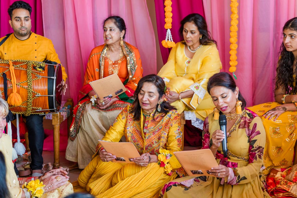 Mehndi Indian wedding photographer