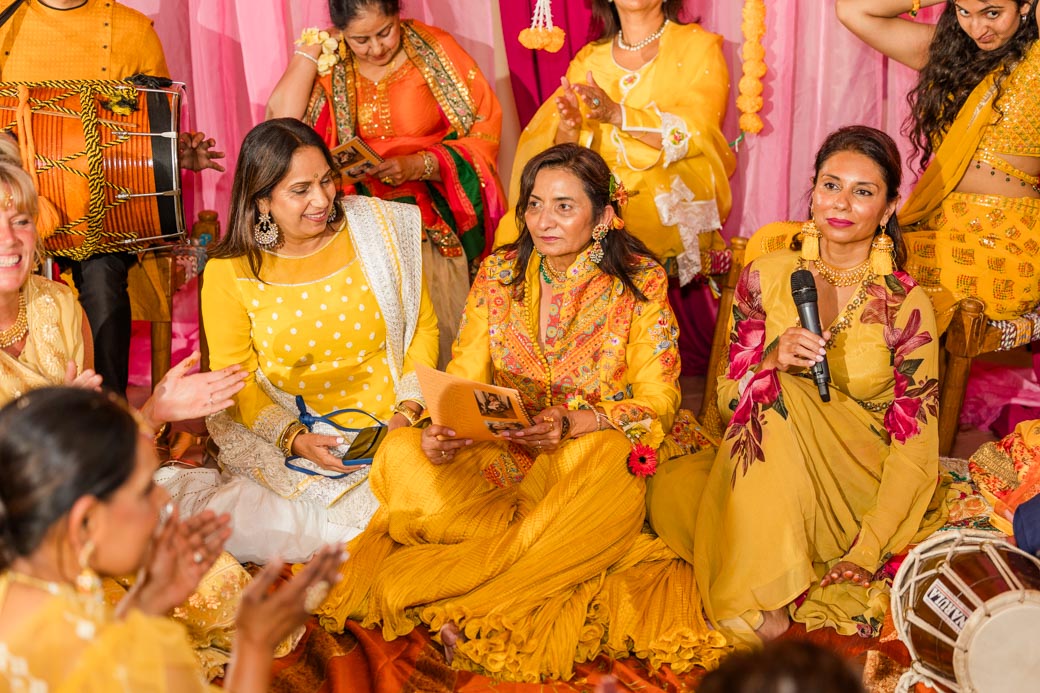 Mehndi Indian wedding photographer