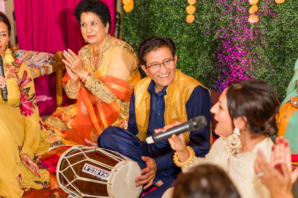 Mehndi Indian wedding photographer