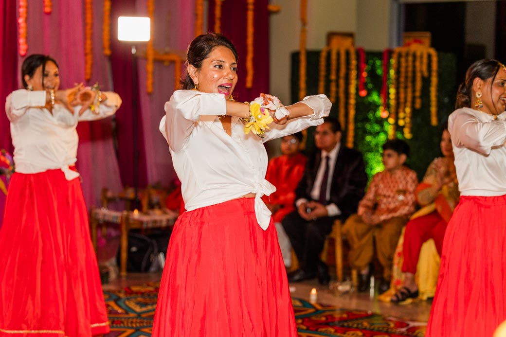 Mehndi Indian wedding photographer