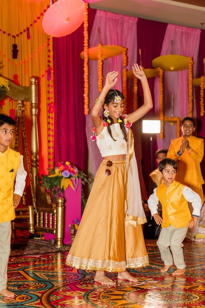 Mehndi Indian wedding photographer