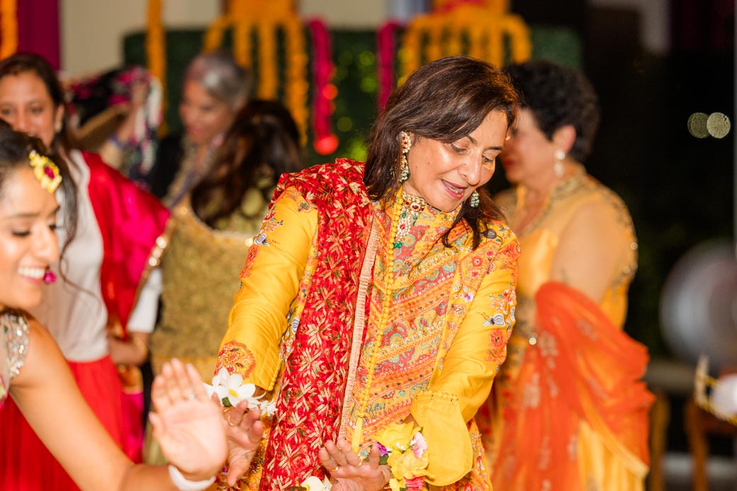 Mehndi Indian wedding photographer