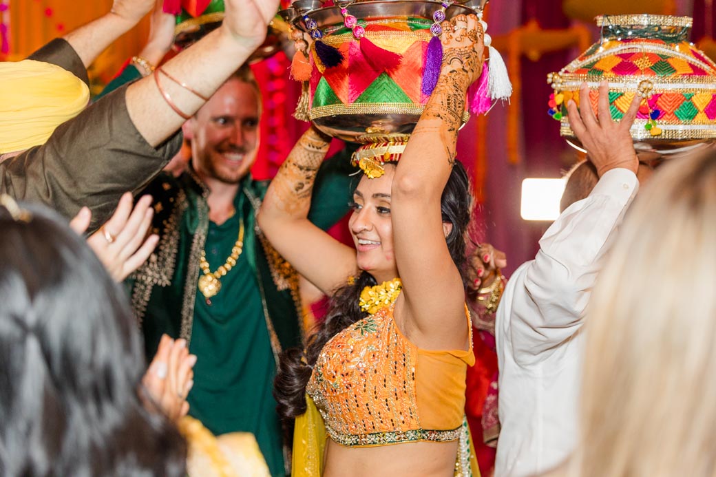 Mehndi Indian wedding photographer